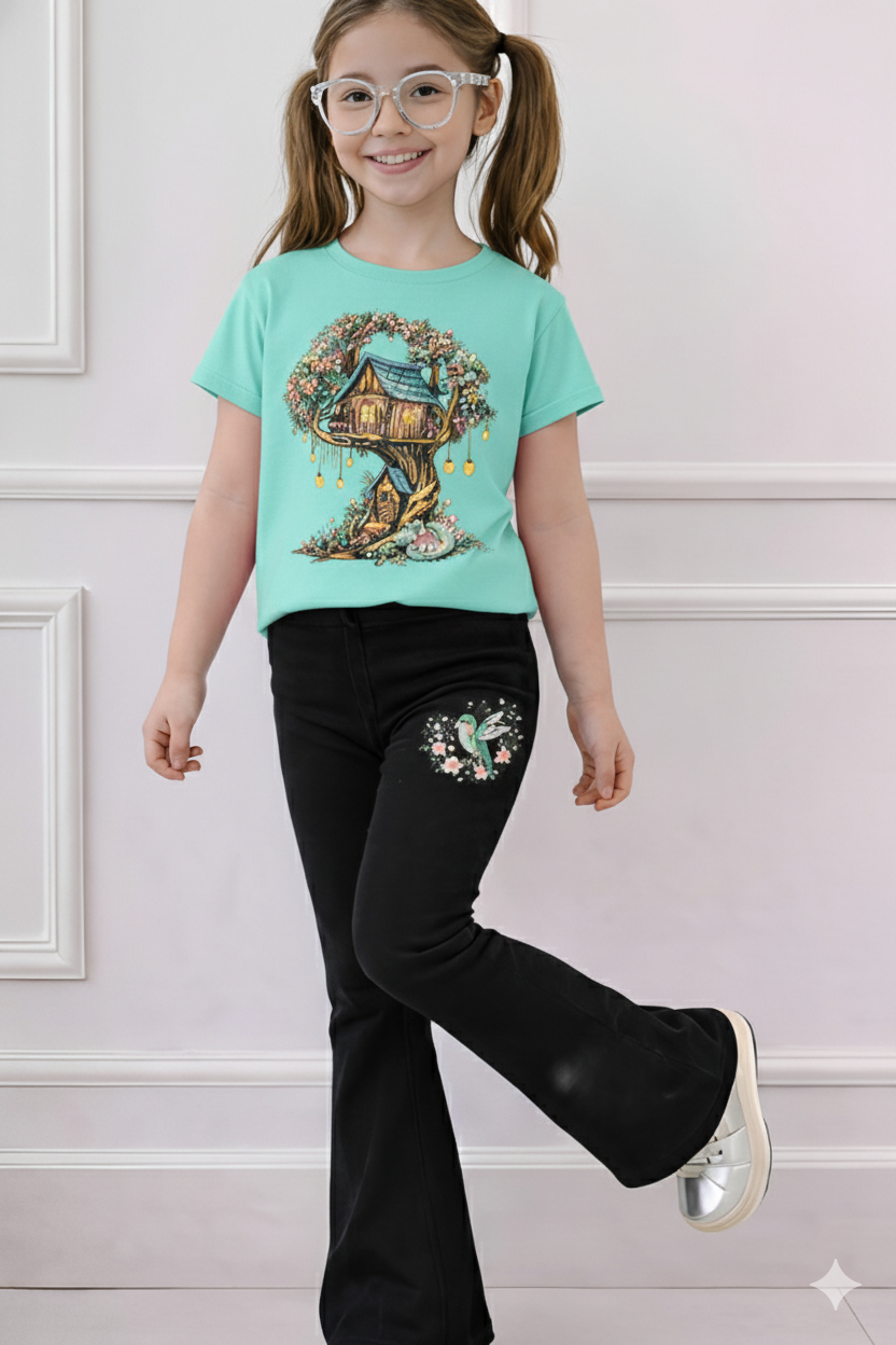 Home Tree Boot Cut Printed Top And Bottom Set